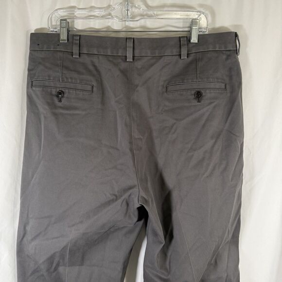 Brooks Brother Advantage Chino Elliot Pants Men's 37x30 Grey Pleated Cotton - Picture 9 of 10